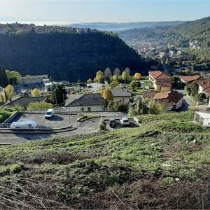 Terreno Edificabile In Vendita a Caslino d'Erba