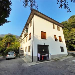 4 o più locali In Vendita a Caslino d'Erba
