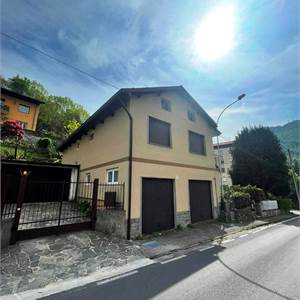 Semi Detached House for Sale in Asso