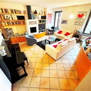 3 locali In Vendita a Anzano del Parco