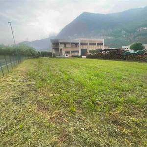 Terreno In Affitto a Castelmarte