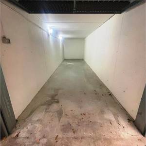 Garage en Venta la Erba