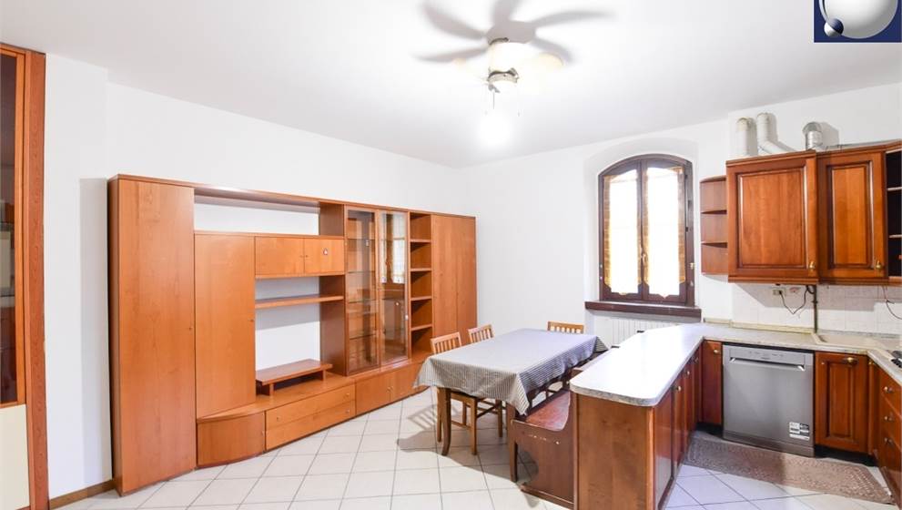 Rif. 3035 - Erba/3 locali