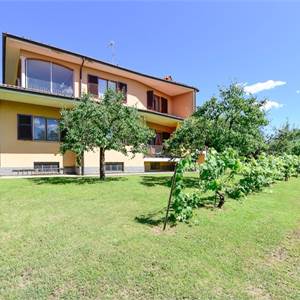 Villa In Vendita a Orsenigo